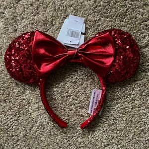 Red Minnie Ears NWT